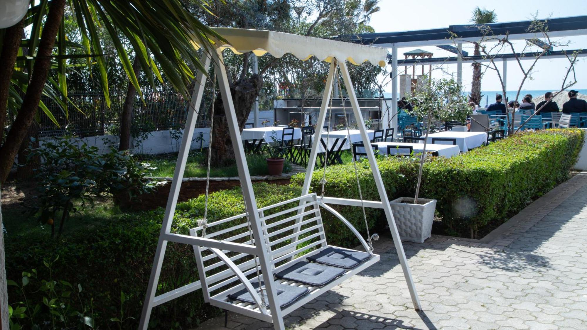 Okej Hotel Golem  Dış mekan fotoğraf